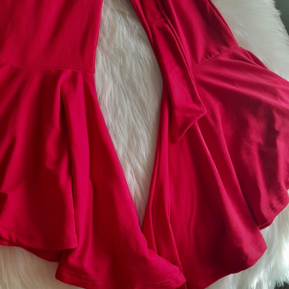 Red pants - Picture 3 of 5